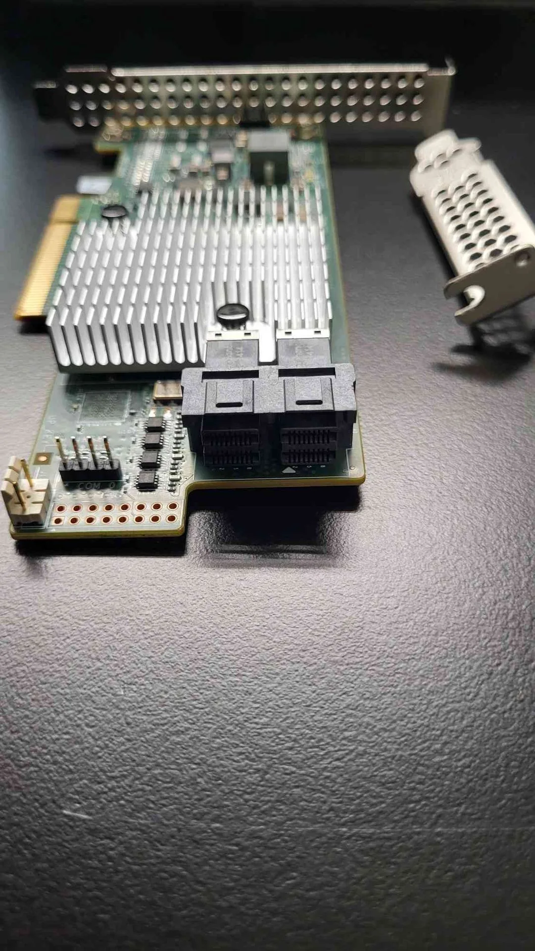 LSI93008i_interfaces.jpg
